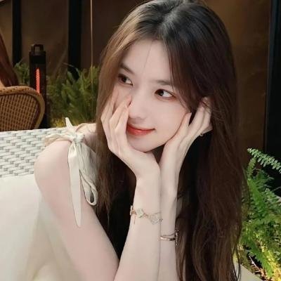 分手后，我带前女友上热搜